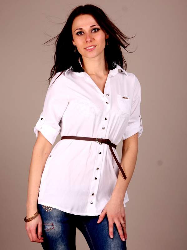 Белая рубашка женская с ремнем